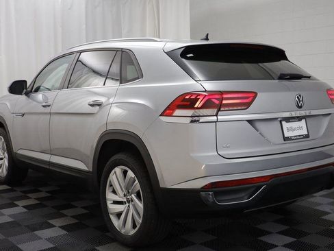 Used 2020 Volkswagen Atlas Cross Sport SE image 13