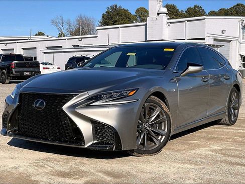 Used 2018 Lexus LS 500 F Sport image 2