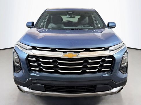 Certified 2026 Chevrolet Equinox LT w/ Convenience Package II FWD image 2