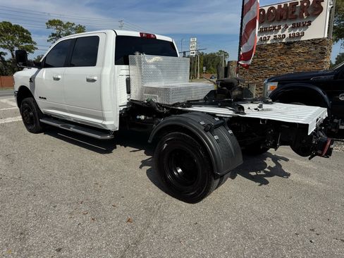 Used 2020 RAM 3500 Big Horn image 4