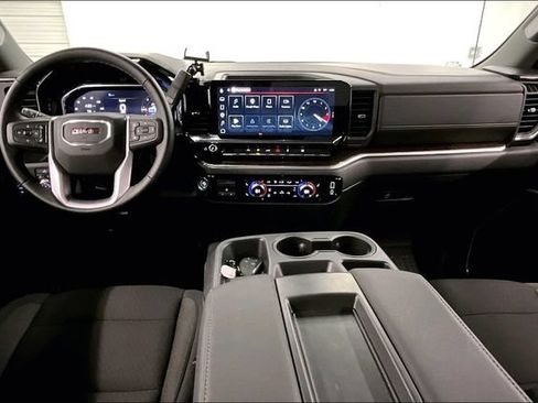 Used 2026 GMC Sierra 1500 Elevation w/ Elevation Select Package AWD/4WD image 18