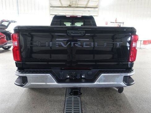 New 2026 Chevrolet Silverado 3500 LTZ AWD/4WD image 4