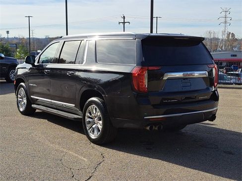 Used 2024 GMC Yukon XL Denali image 3