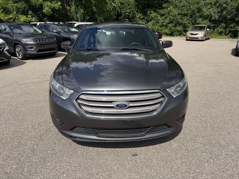 Used 2015 Ford Taurus SEL AWD/4WD image 2