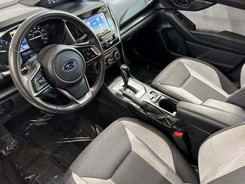 Used 2022 Subaru Crosstrek 2.0i Premium w/ Moonroof Package image 10