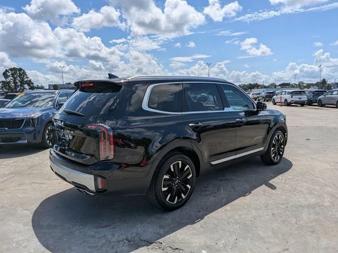 Certified 2024 Kia Telluride SX FWD image 8