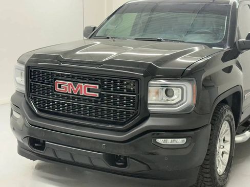 Used 2018 GMC Sierra 1500 SLT w/ All Terrain Package AWD/4WD image 9