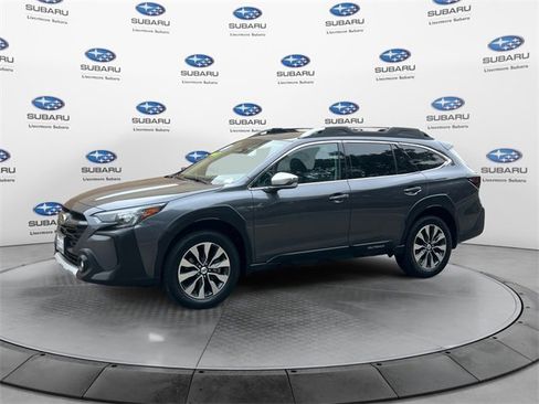 Used 2023 Subaru Outback Touring XT image 8
