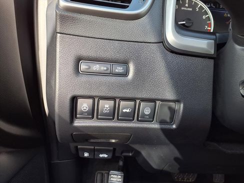 Used 2023 Nissan Murano Platinum image 29