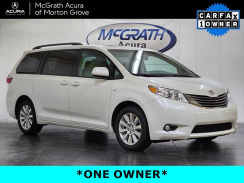 Used 2017 Toyota Sienna XLE Premium AWD/4WD image 1
