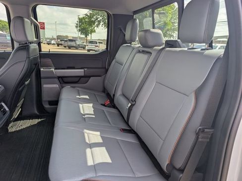 Used 2025 Ford F150 Lariat w/ Equipment Group 501A Mid image 27