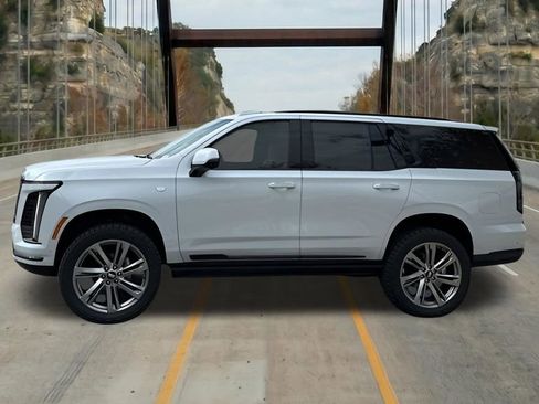 New 2026 Cadillac Escalade Platinum Sport w/ LPO, Floor Liner Package AWD/4WD image 4