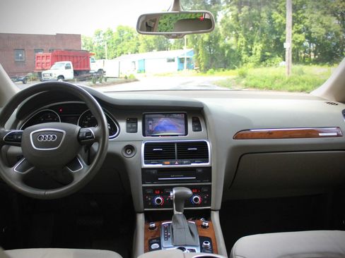Used 2015 Audi Q7 TDI Premium Plus w/ Premium Plus Package AWD/4WD image 47