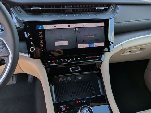 New 2026 Jeep Grand Cherokee L Limited AWD/4WD image 23