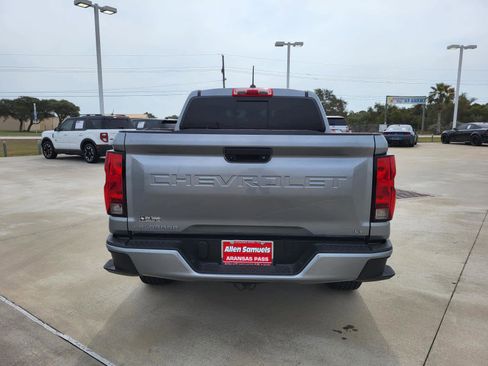 Used 2023 Chevrolet Colorado LT w/ LT Convenience Package II image 4