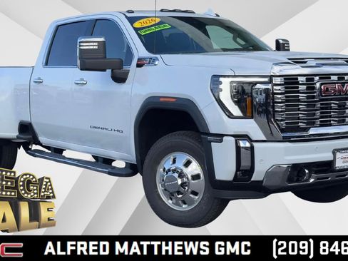 New 2026 GMC Sierra 3500 Denali w/ Denali Reserve Package image 1