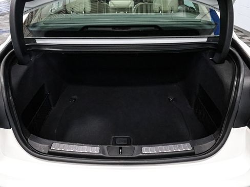 Used 2020 Lincoln Continental AWD w/ Premium Package image 18