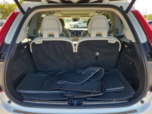 Used 2023 Volvo XC90 B6 Plus w/ Protection Package Premier AWD/4WD image 8