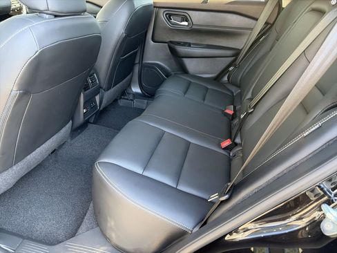 Certified 2023 Nissan Rogue SL w/ SL Premium Package image 29