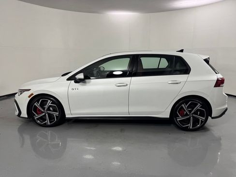 Used 2025 Volkswagen GTI SE FWD image 4