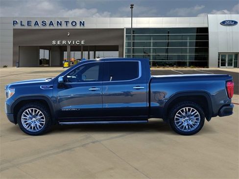 Used 2019 GMC Sierra 1500 Denali w/ Denali Ultimate Package image 2