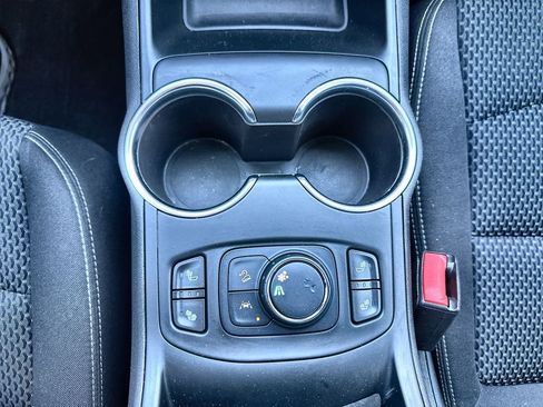 Certified 2022 GMC Terrain SLE w/ Driver Convenience Package image 34