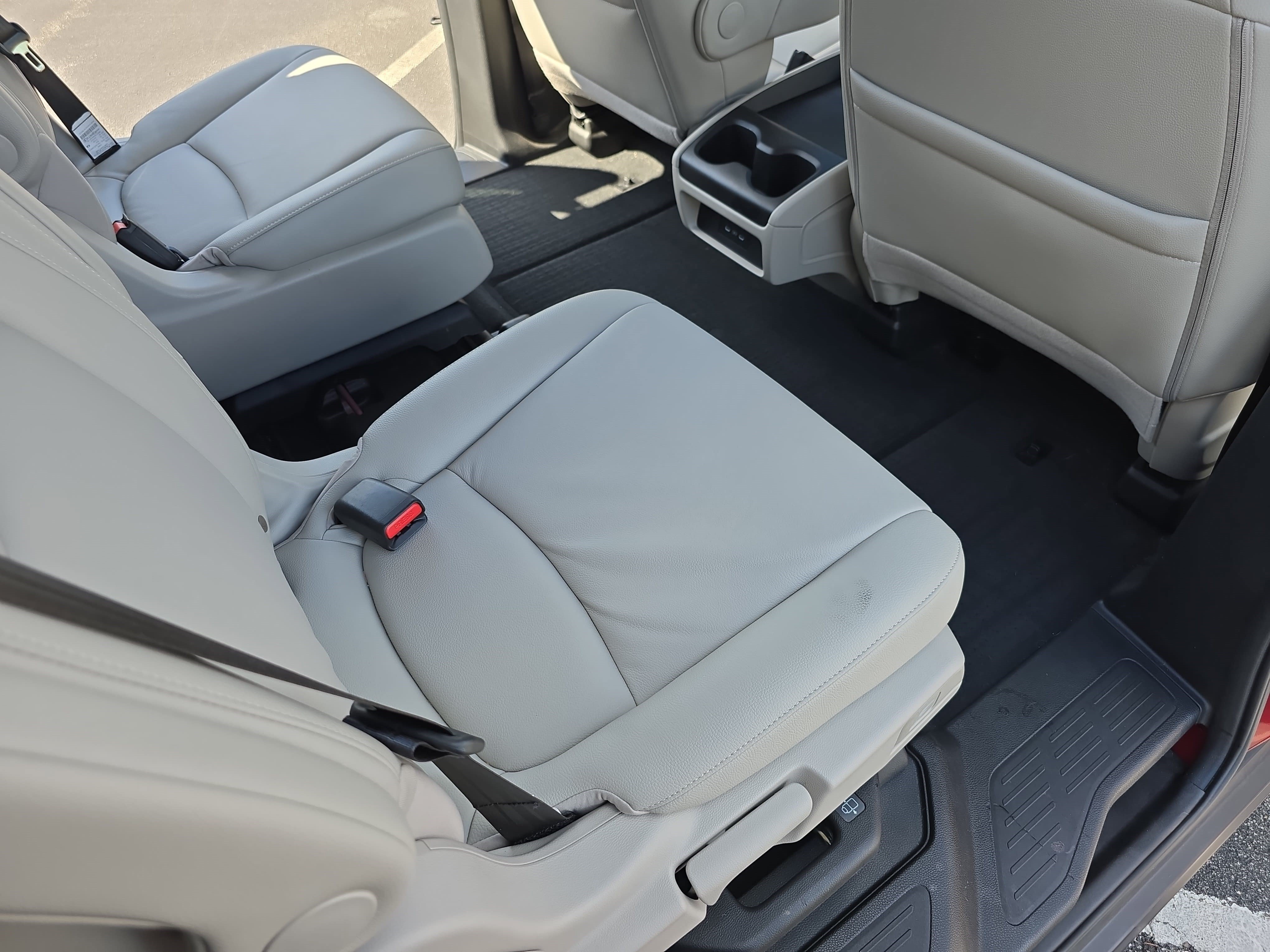 Used 2025 Honda Odyssey EX-L image 11