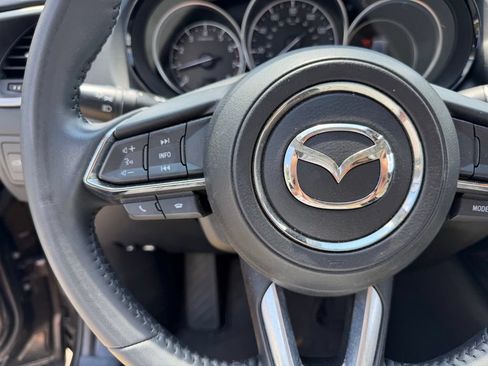 Used 2018 MAZDA CX-9 Touring w/ Touring Premium Package FWD image 29