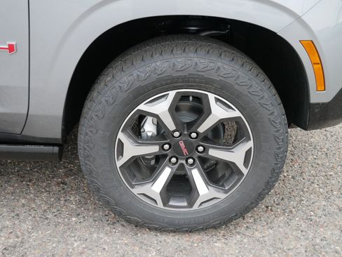 New 2026 GMC Yukon AT4 Ultimate image 3