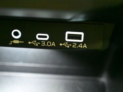 Certified 2025 Subaru Crosstrek 2.0i Premium image 32