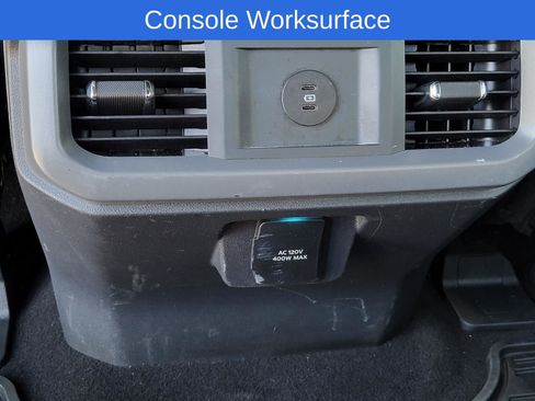 Used 2025 Ford F150 Lariat w/ Equipment Group 501A Mid AWD/4WD image 17