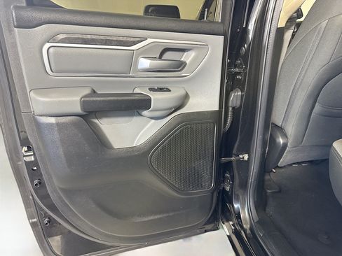 Used 2019 RAM 1500 Big Horn AWD/4WD image 26