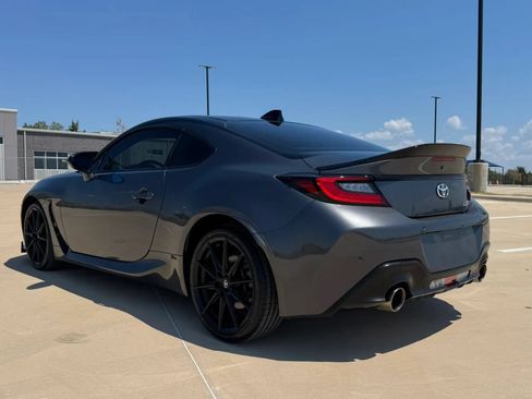 Used 2023 Toyota GR86 Premium RWD image 6