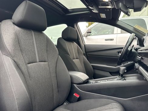 Used 2024 Honda Accord Sport image 25