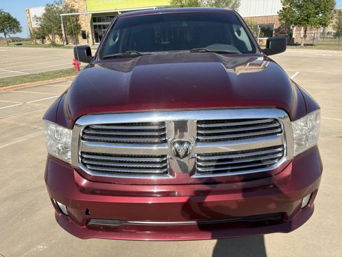 Used 2017 RAM 1500 Express image 9