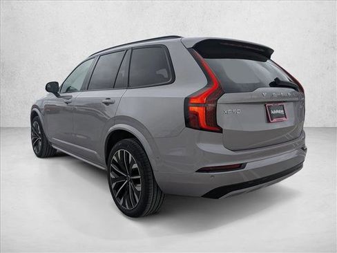 New 2026 Volvo XC90 B6 Ultra w/ Protection Package image 9