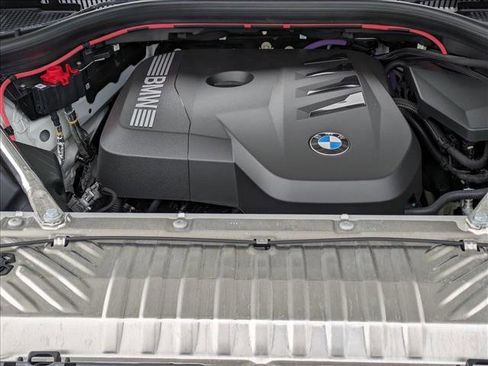 Used 2025 BMW X3 xDrive30i w/ Premium Package image 18