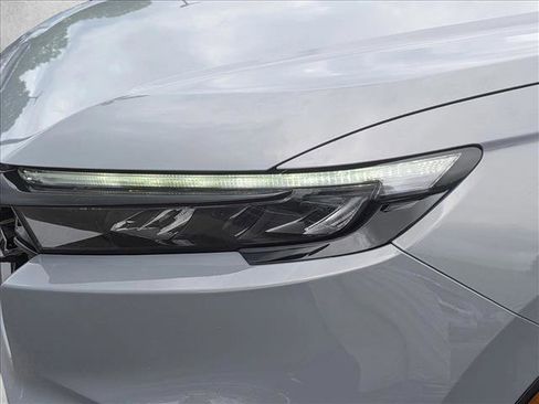 Used 2024 Honda CR-V Sport-L image 9