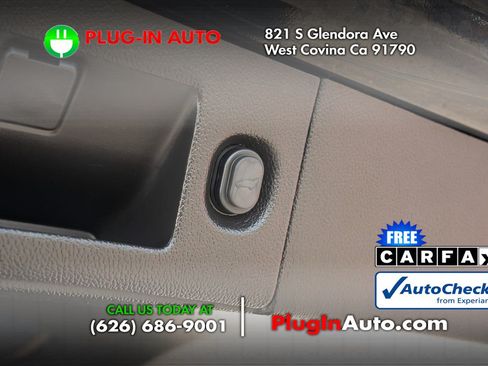 Used 2015 Cadillac Escalade ESV Premium RWD image 15
