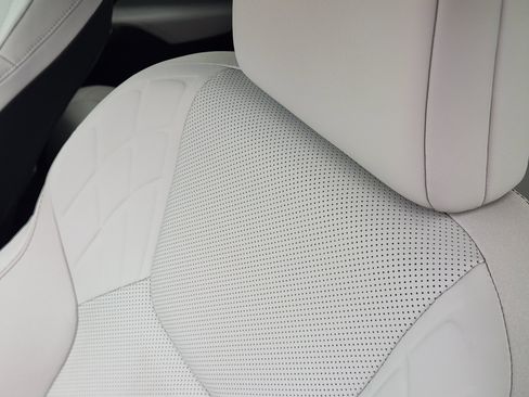 Used 2023 Lexus RX 350 Premium w/ Cold Area Package image 16