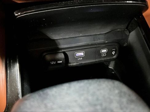 Used 2024 Kia Telluride SX Prestige X-Line image 31