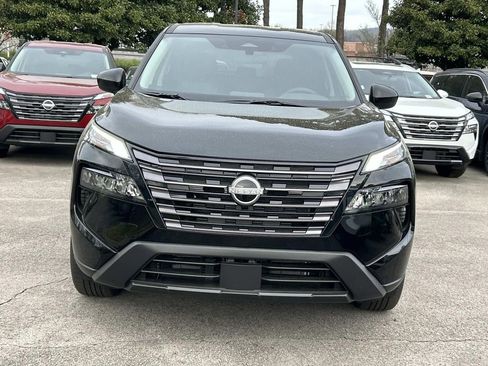 New 2026 Nissan Rogue SV FWD image 2