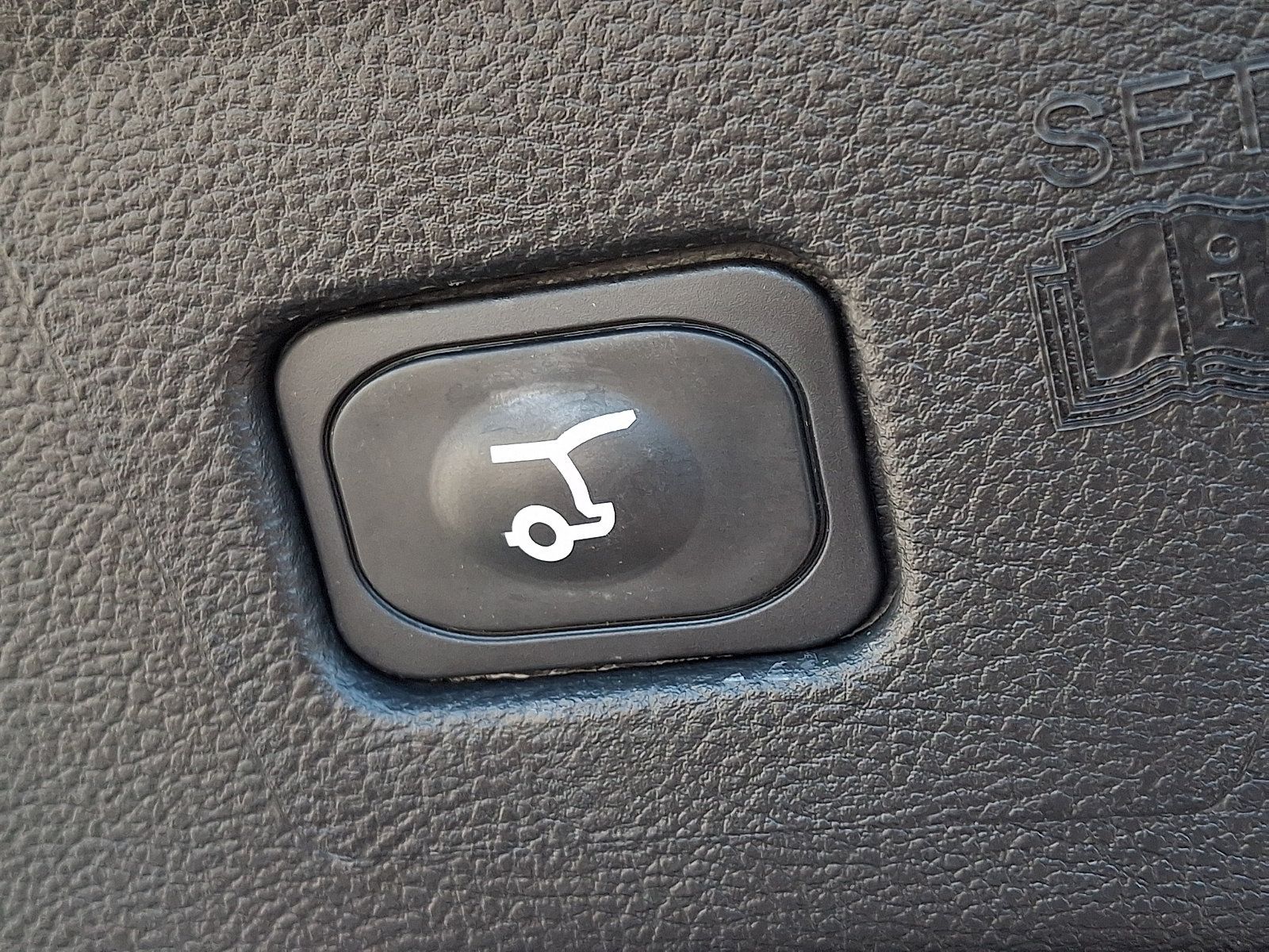 Used 2024 Ford Edge SEL w/ Convenience Package AWD/4WD image 30