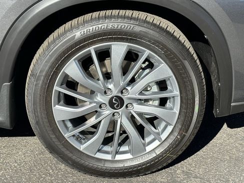 New 2025 INFINITI QX50 Pure image 24