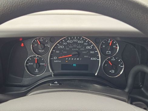 New 2025 Chevrolet Express 2500 w/ Driver Convenience Package RWD image 17