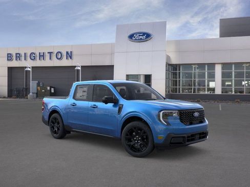 New 2026 Ford Maverick Lariat w/ Black Appearance Package image 7