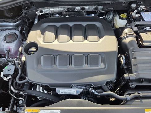 New 2026 Volkswagen Tiguan SE R-Line FWD image 27