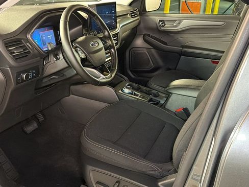 Used 2024 Ford Escape Active w/ Tech Pack #1 AWD/4WD image 20