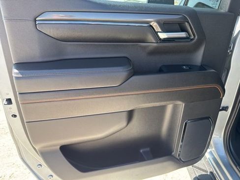 Used 2023 GMC Sierra 1500 AT4 w/ AT4 Premium Package image 27