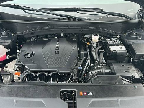 Used 2025 Hyundai Tucson SEL image 3